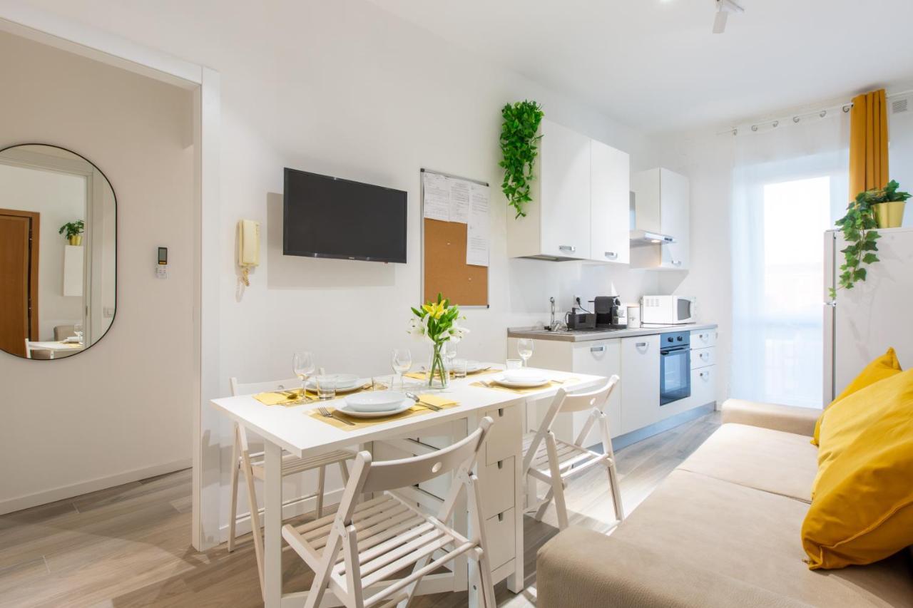 Milano City Apartments - Stylish House Free Wifi-Parking-Airport Exterior photo